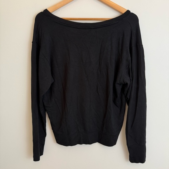 Athleta V Neck Pullover Sweatshirt Women L Seasoft Willow Black Long Sleeves - Picture 6 of 6